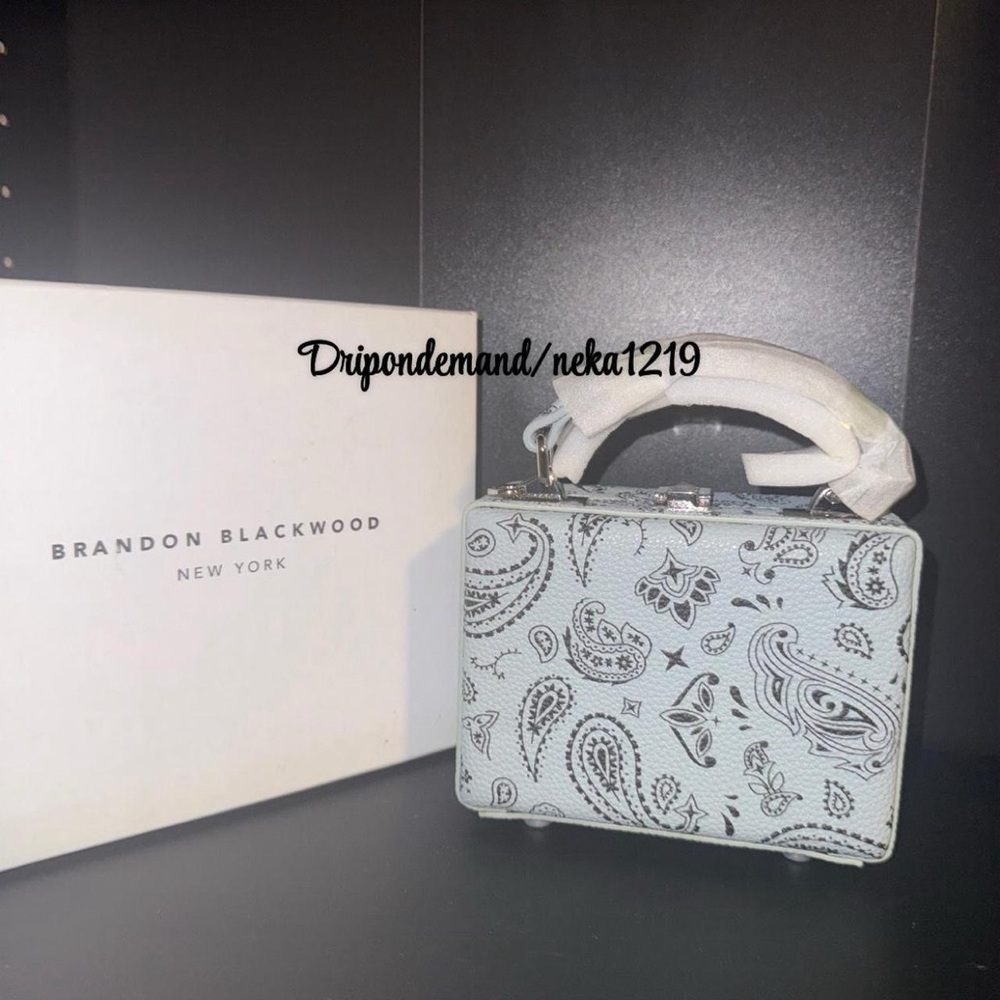Brandon Blackwood Mini Kendrick Trunk- Powder Blue Bandana - Picture 4 of 9